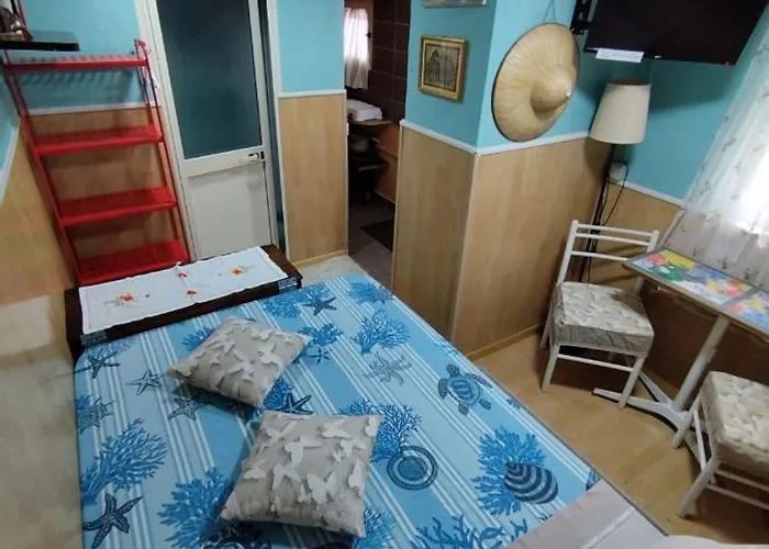 Casa Elena Gio נאפולי